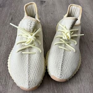 YEEZYS BOOST 350 butters 9.5 us, like new worn once